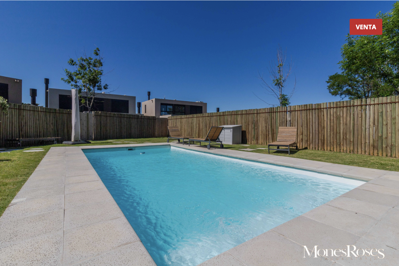 Venta casa barrio privado HUERTAS